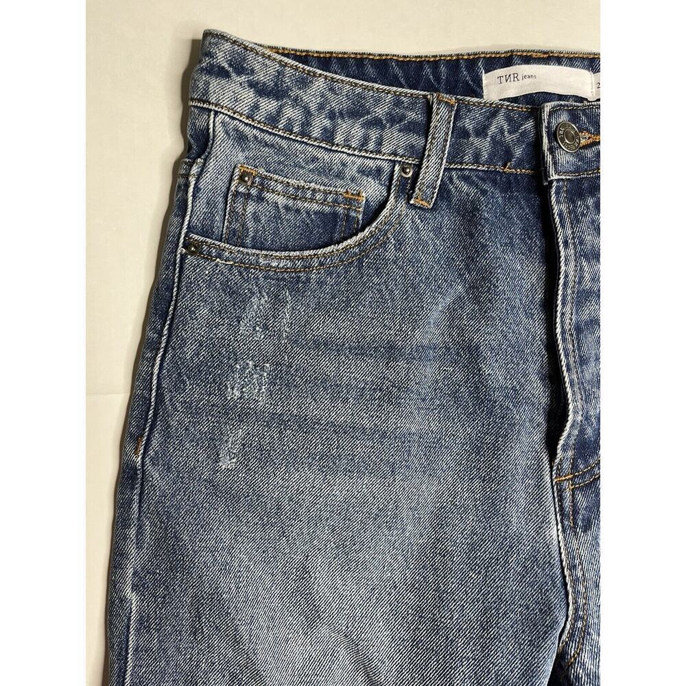TNR Women’s Jeans Distressed Medium Wash Size 27 Cropped - Picture 2 of 10